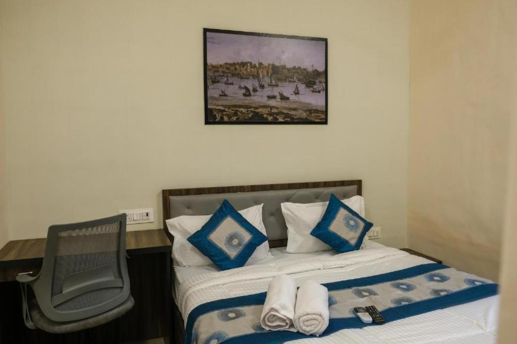 Hotel Vrc Mumbai Exterior photo